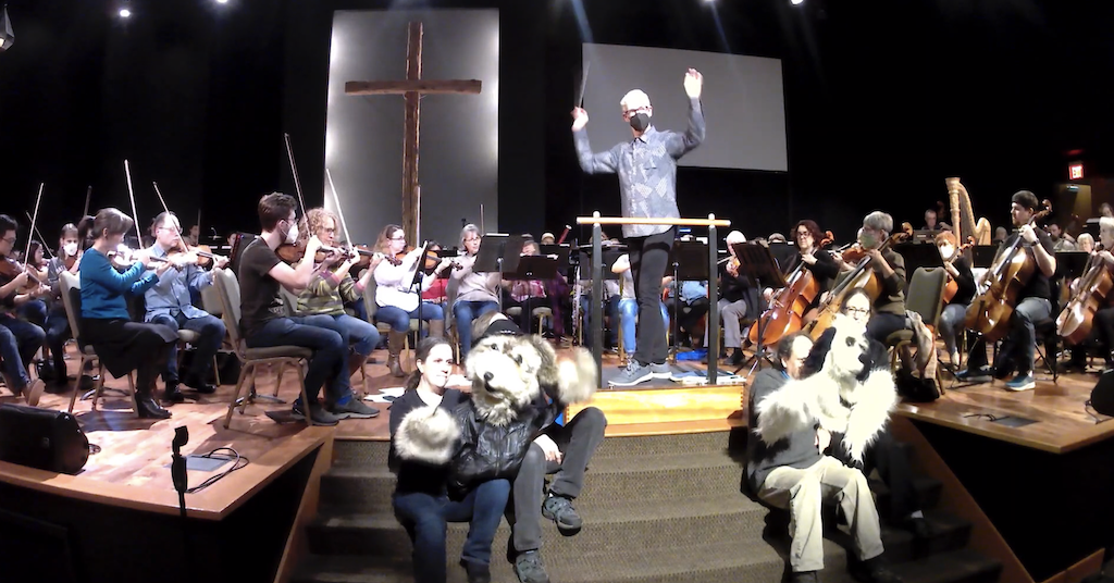 Puppets! Puppets!